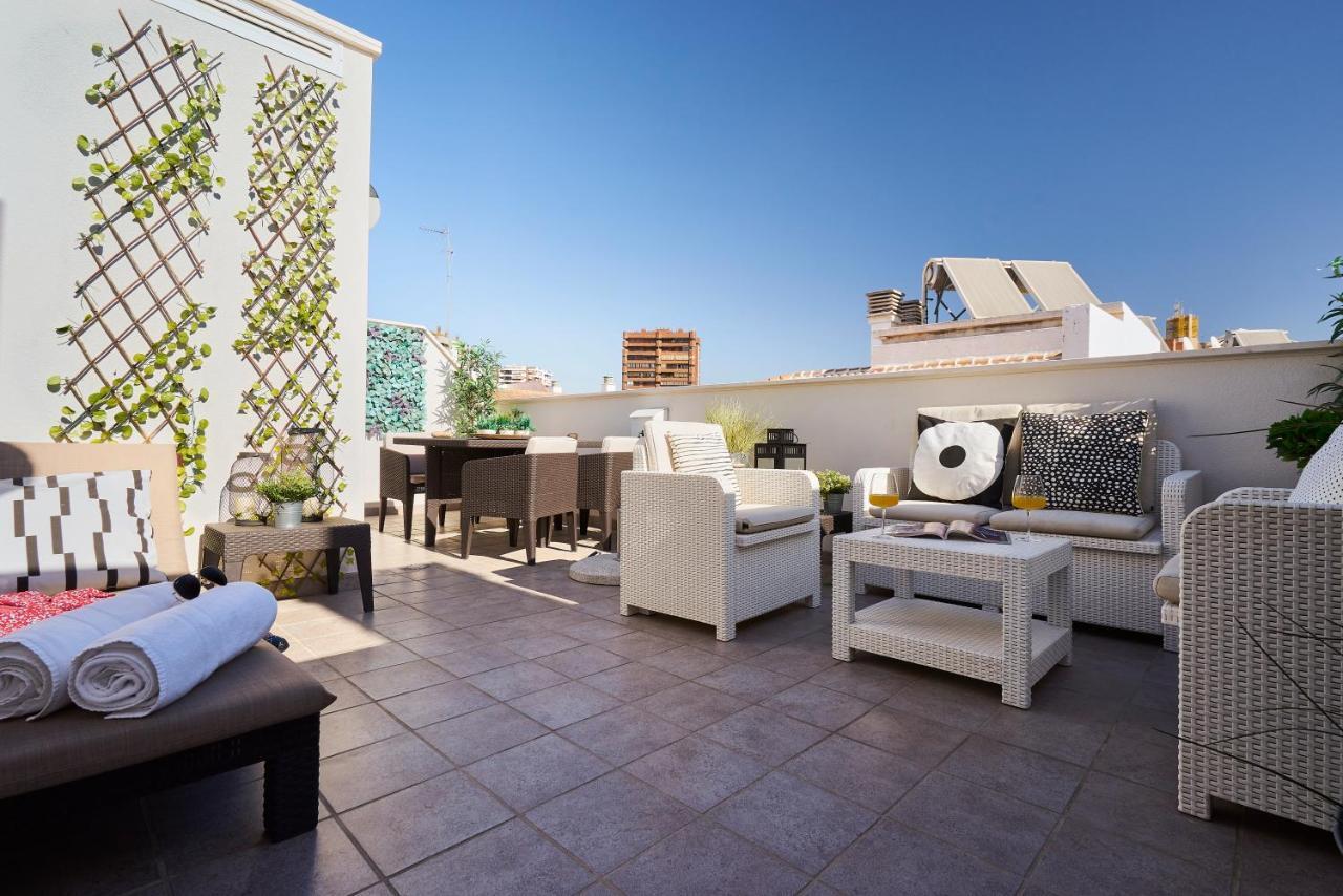 Studio Deluxe With Shared Roof Terrace Malaga Bagian luar foto