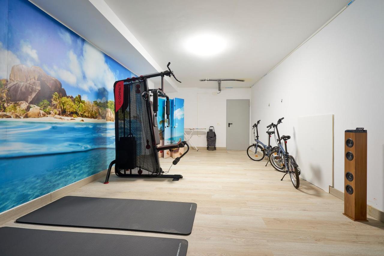 Studio Deluxe With Shared Roof Terrace Malaga Bagian luar foto